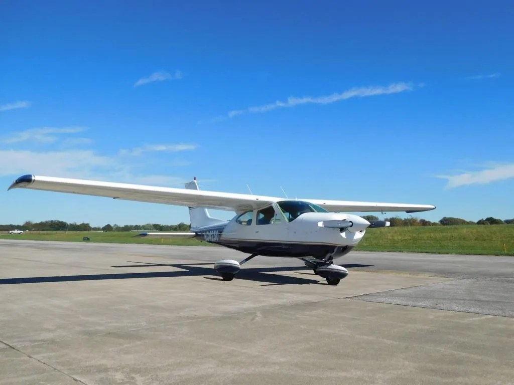Exterior view of a 1972 Cessna 177B - N34250 Aircraft.