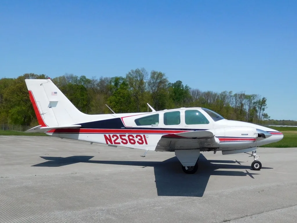 Exterior view of a 1973 Beechcraft B55 - N25631 Aircraft.