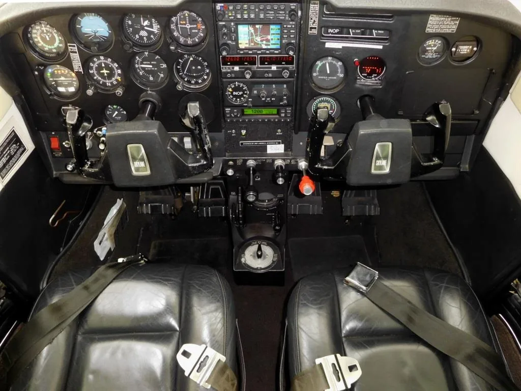 Cockpit and instrument panel of a 1973 Cessna 182P - N86354 Aircraft.