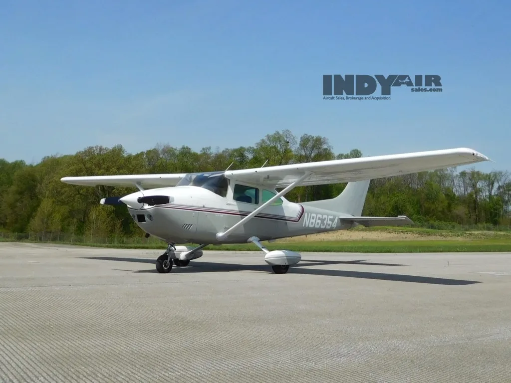 Exterior view of a 1973 Cessna 182P - N86354 Aircraft.