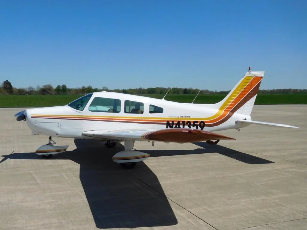 Exterior view of a 1974 Piper Warrior - N41359 Aircraft.