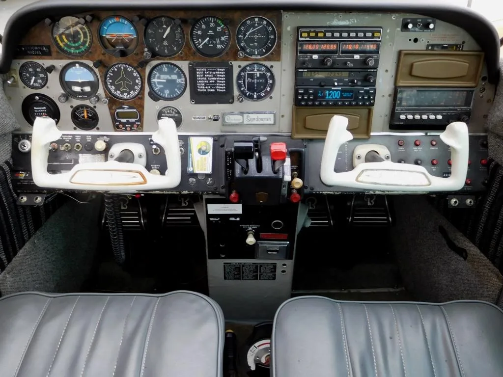 Cockpit and instrument panel of a 1975 Beech Sundowner - N9236S Aircraft.