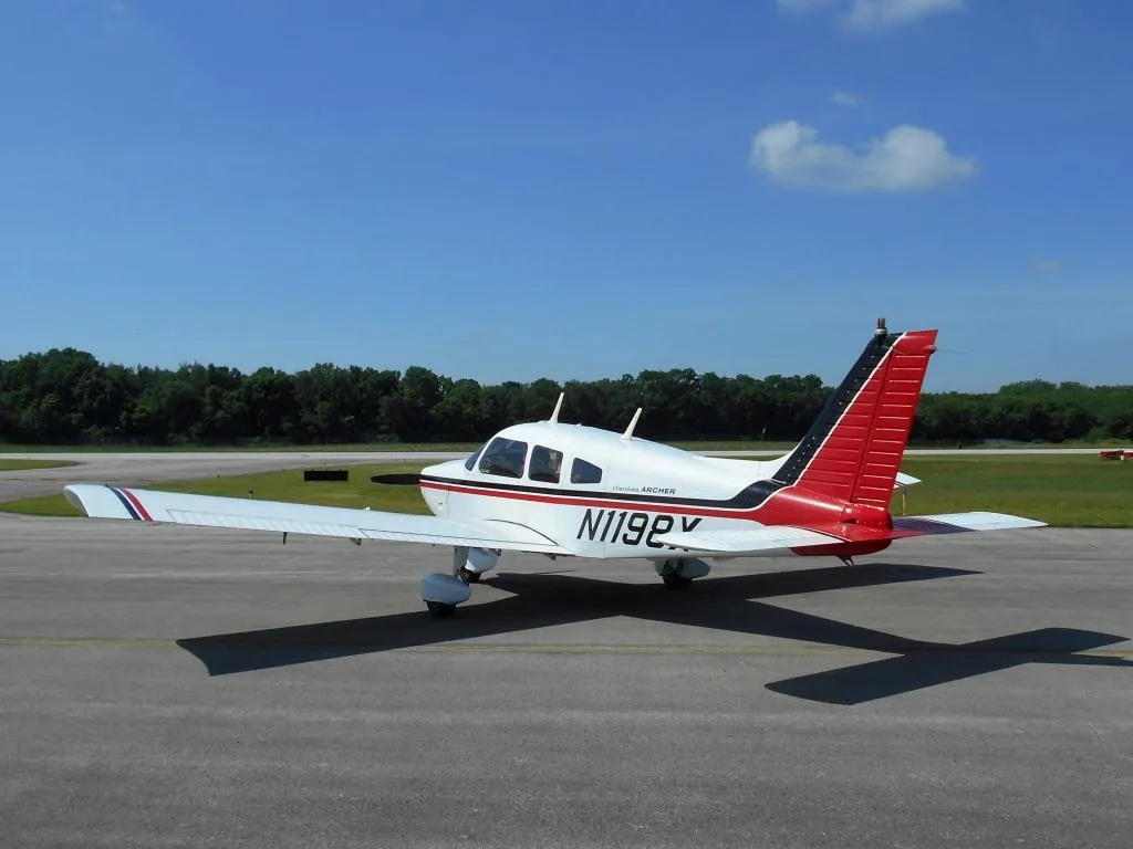 Exterior view of a 1975 Piper Archer - N1198X Aircraft.