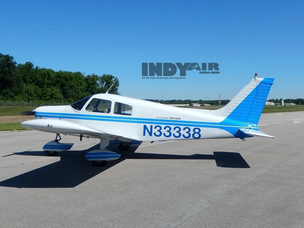 Exterior view of a 1975 Piper Cherokee 140- N33338 Aircraft.