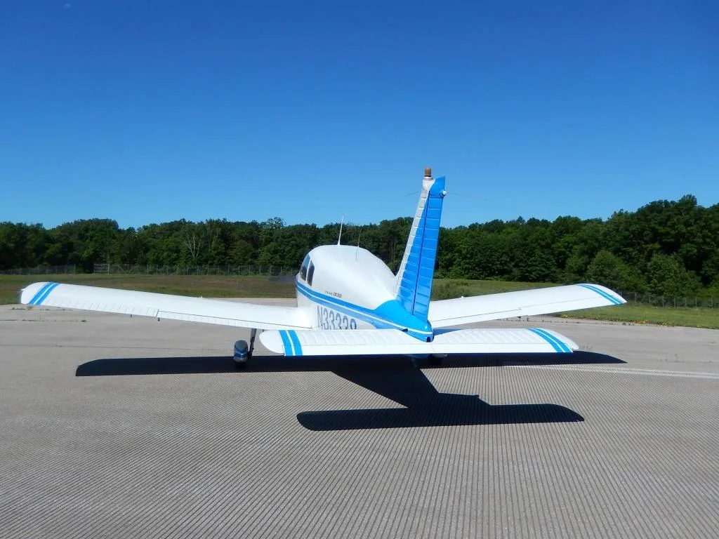 Exterior view of a 1975 Piper Cherokee 140- N33338 Aircraft.