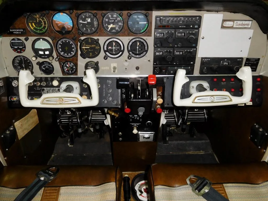 Cockpit and instrument panel of a 1976 Beechcraft Sundowner -N9281S Aircraft.