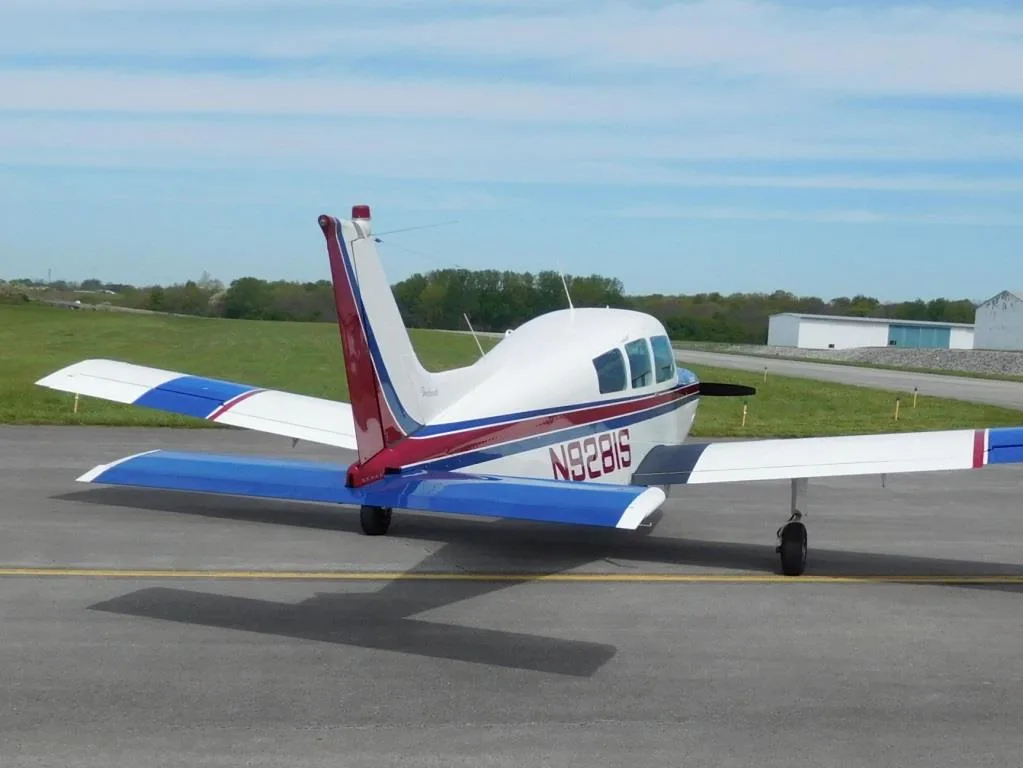 Exterior view of a 1976 Beechcraft Sundowner -N9281S Aircraft.