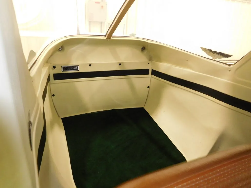 Cabin interior of a 1976 Cessna 150M - N6296K Aircraft.