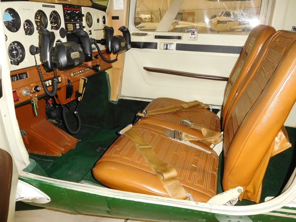 Cabin interior of a 1976 Cessna 150M - N6296K Aircraft.