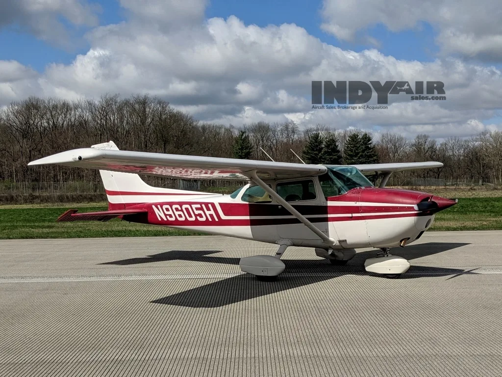 Exterior view of a 1976 Cessna 172M- N9605H Aircraft.