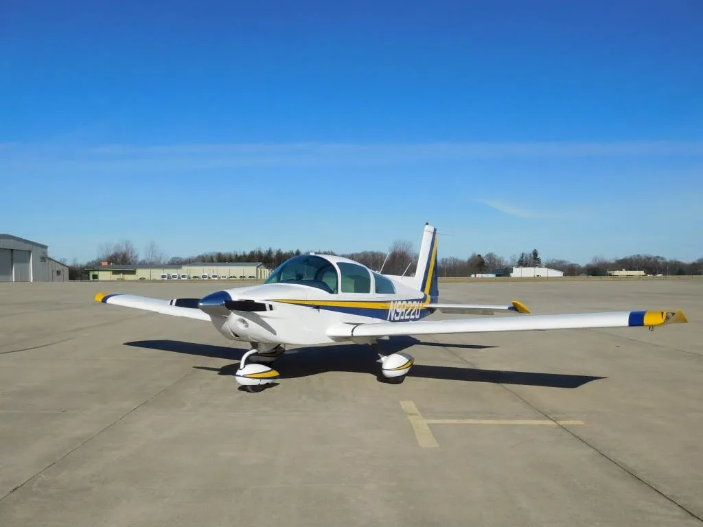 Exterior view of a 1976 Grumman Cheetah - N9822U Aircraft.