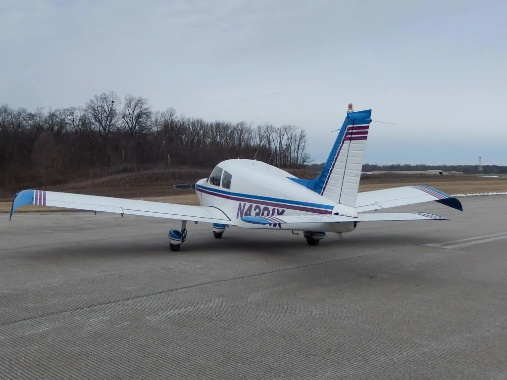 Exterior view of a 1976 Piper Cherokee 140- N4301X Aircraft.