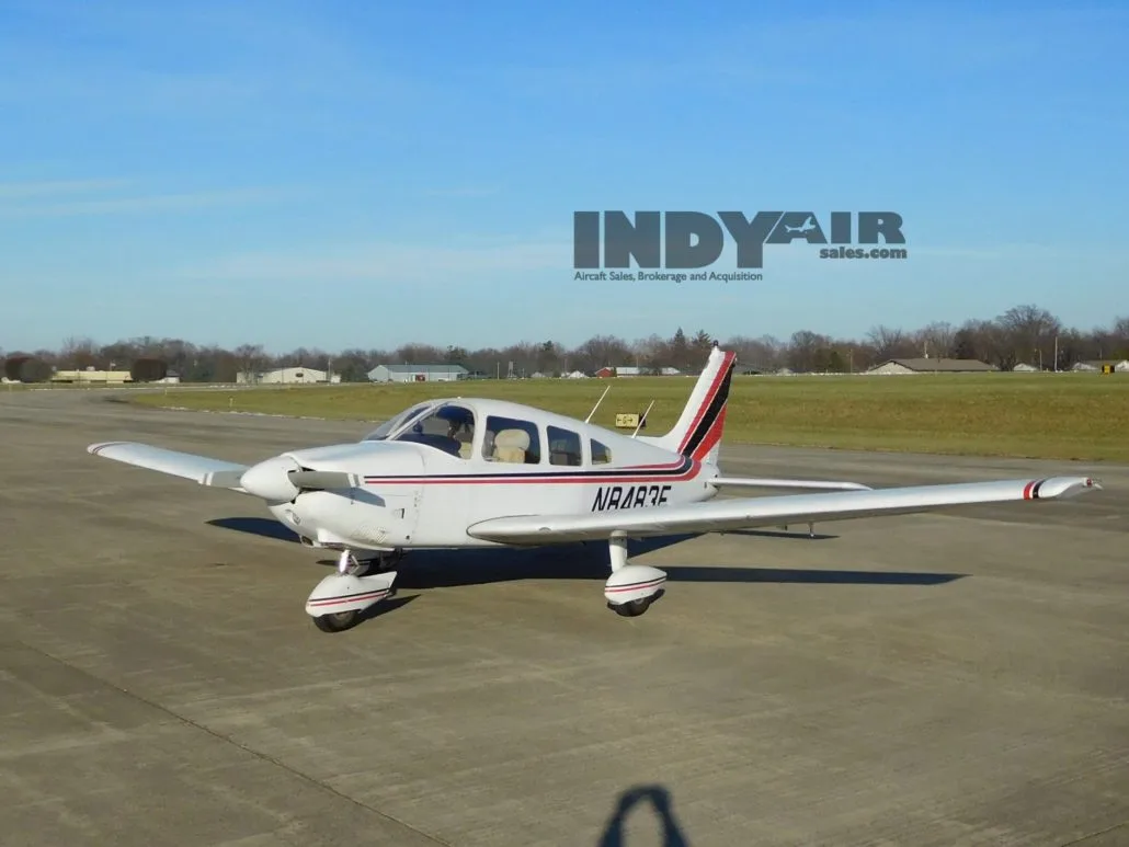 Exterior view of a 1977 Piper Archer - N8483F Aircraft.