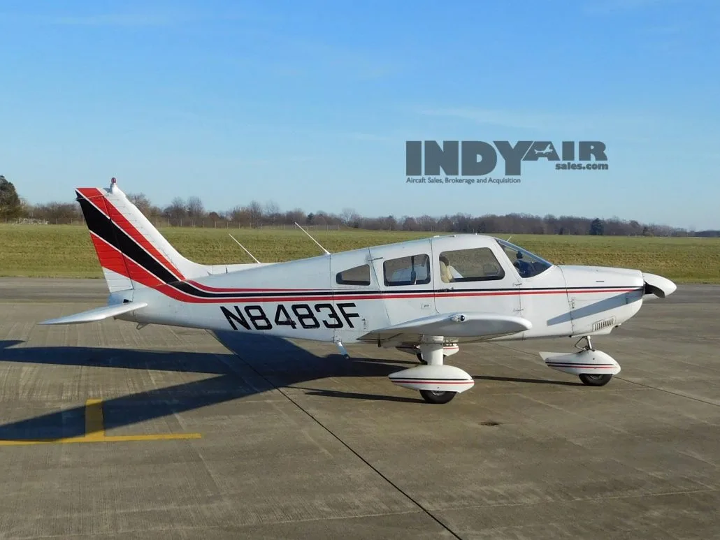 Exterior view of a 1977 Piper Archer - N8483F Aircraft.