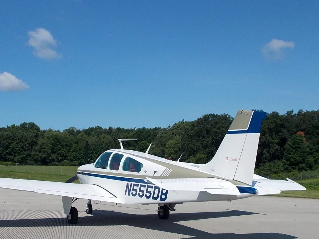 Exterior view of a 1978 Beech Bonanza F33A - N555DB Aircraft.