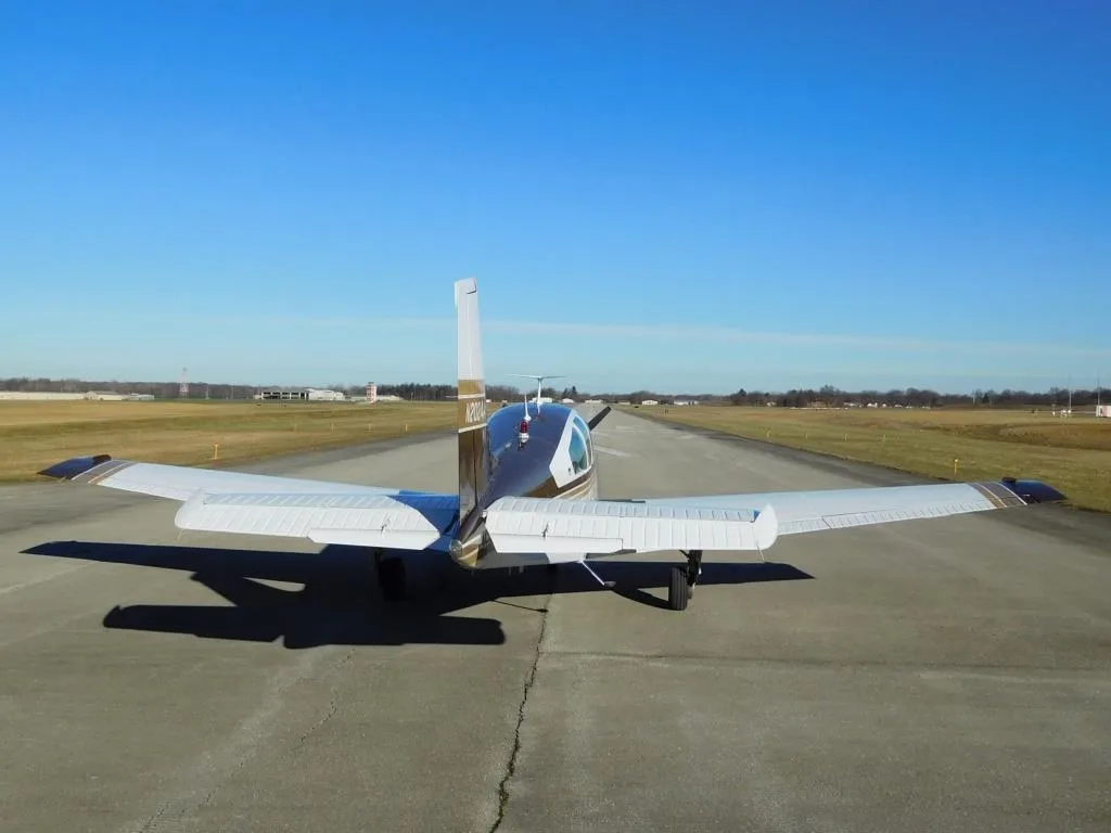 Exterior view of a 1978 Beech F33A - N2024A Aircraft.