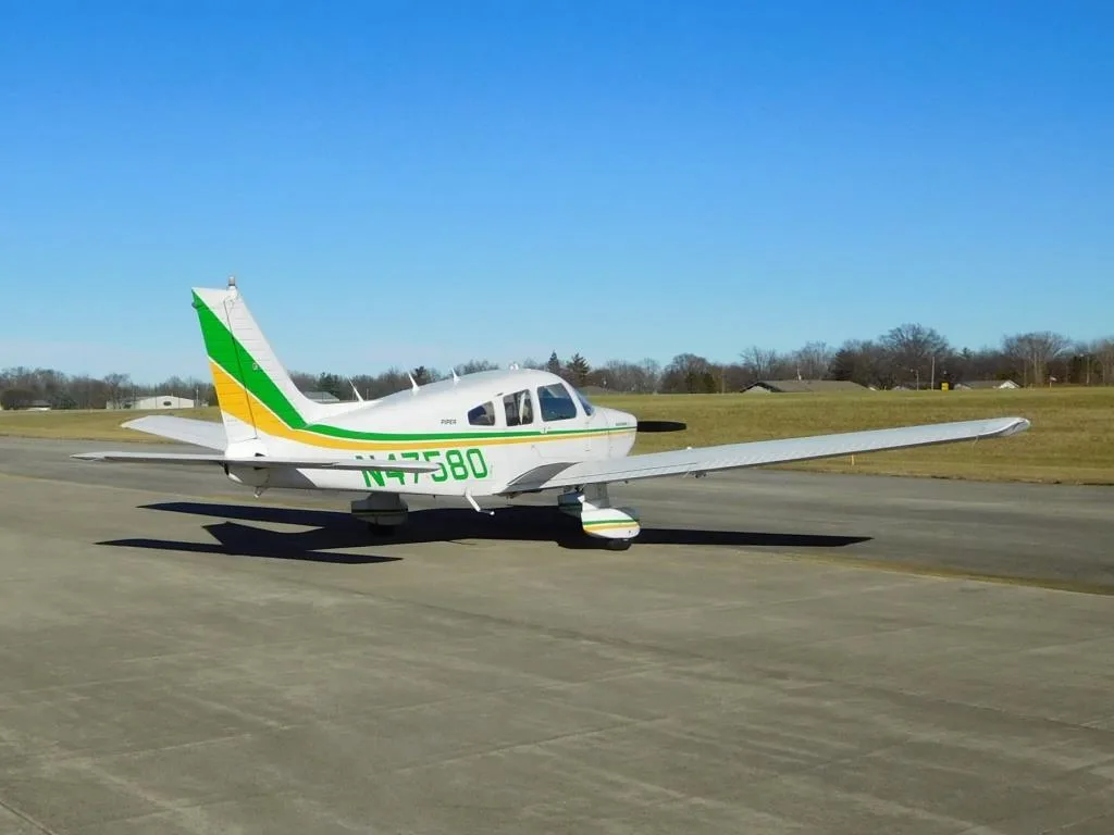 Exterior view of a 1978 Piper Archer - N47580 Aircraft.