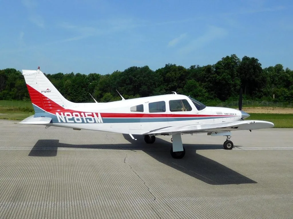Exterior view of a 1978 Piper Arrow III - N2815M Aircraft.