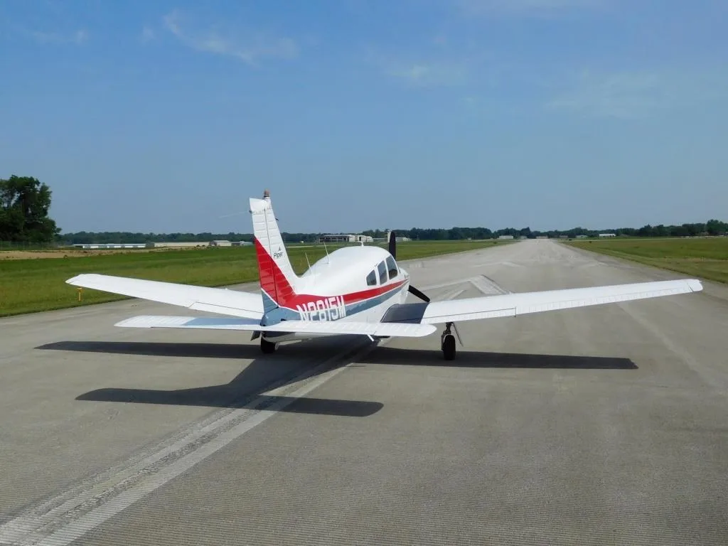 Exterior view of a 1978 Piper Arrow III - N2815M Aircraft.