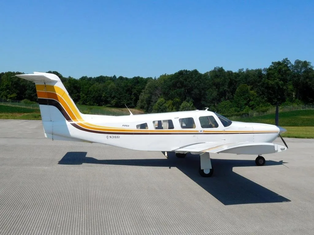 Exterior view of a 1978 Piper Lance II- N31661 Aircraft.