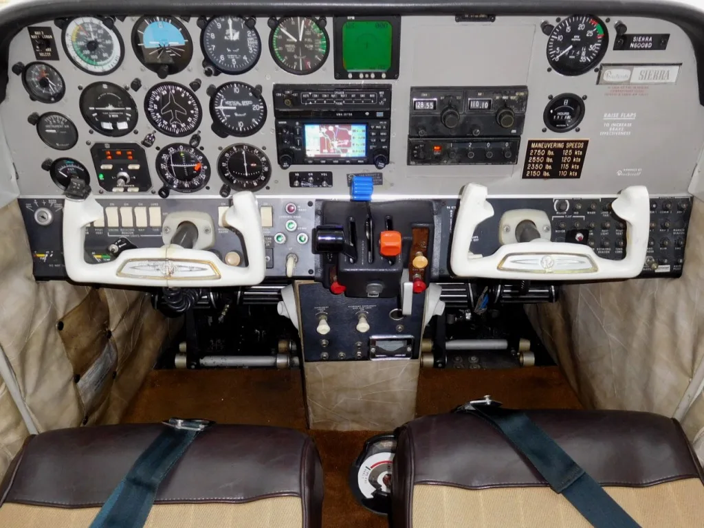 Cockpit and instrument panel of a 1979 Beechcraft Sierra - N6008D Aircraft.