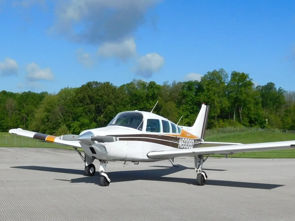 Exterior view of a 1979 Beechcraft Sierra - N6008D Aircraft.