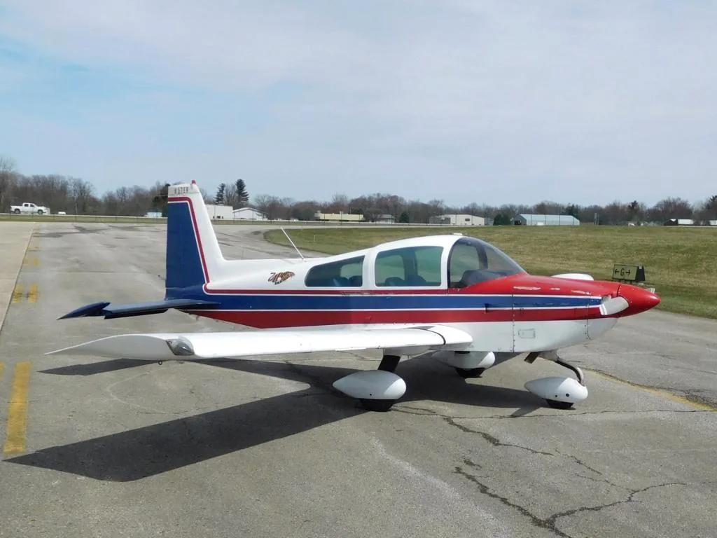 Exterior view of a 1979 Grumman AA5B Tiger - N57ER Aircraft.