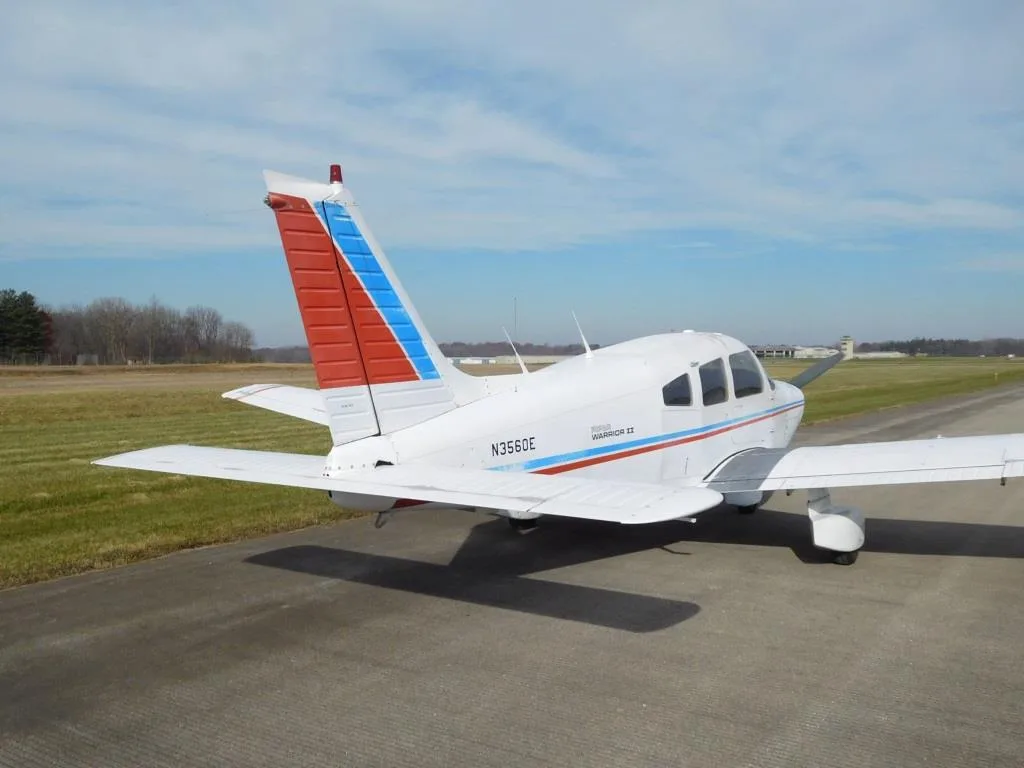 Exterior view of a 1980 Piper Warrior - N3560E Aircraft.