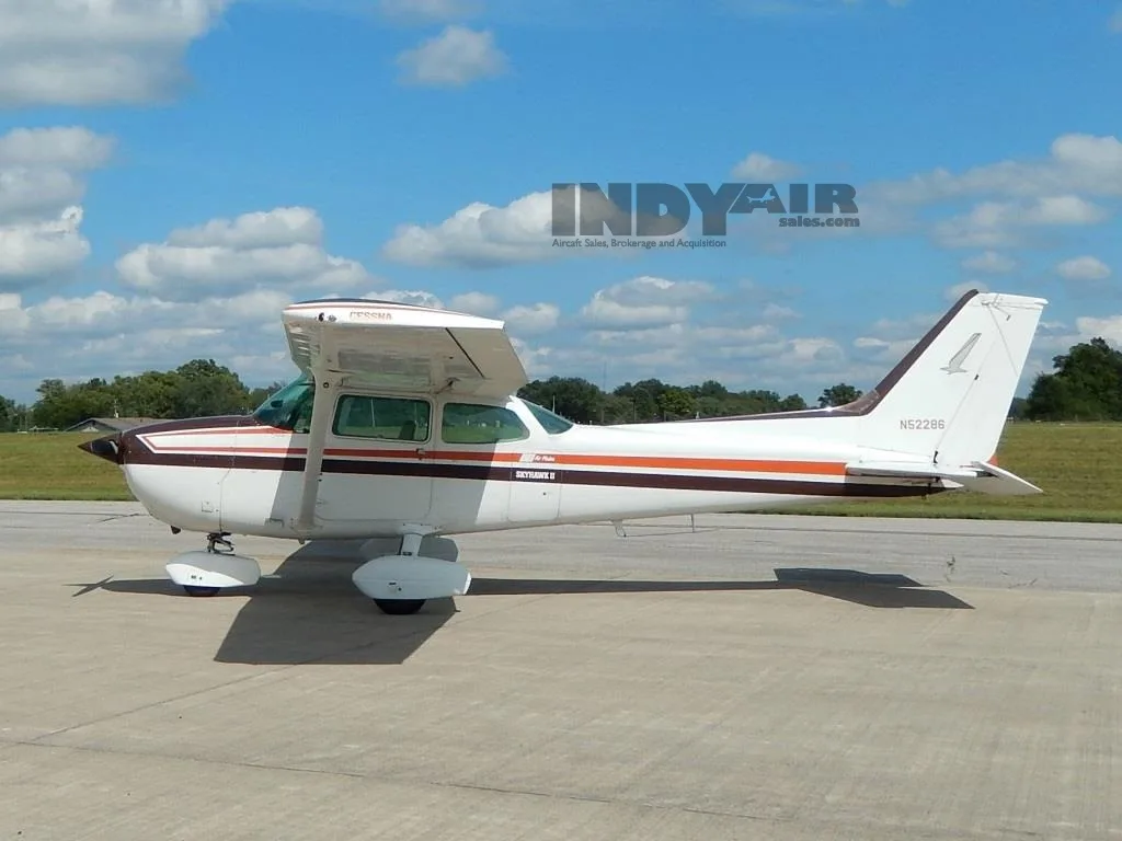 Exterior view of a 1981 Cessna 172P- N52286 Aircraft.