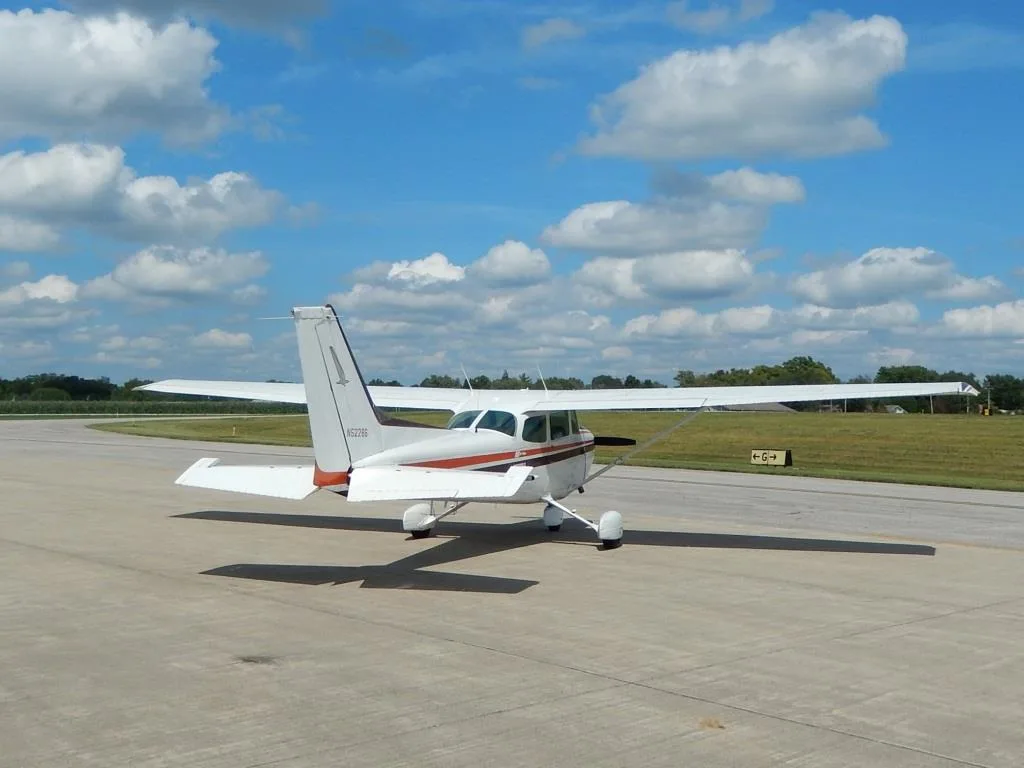 Exterior view of a 1981 Cessna 172P- N52286 Aircraft.