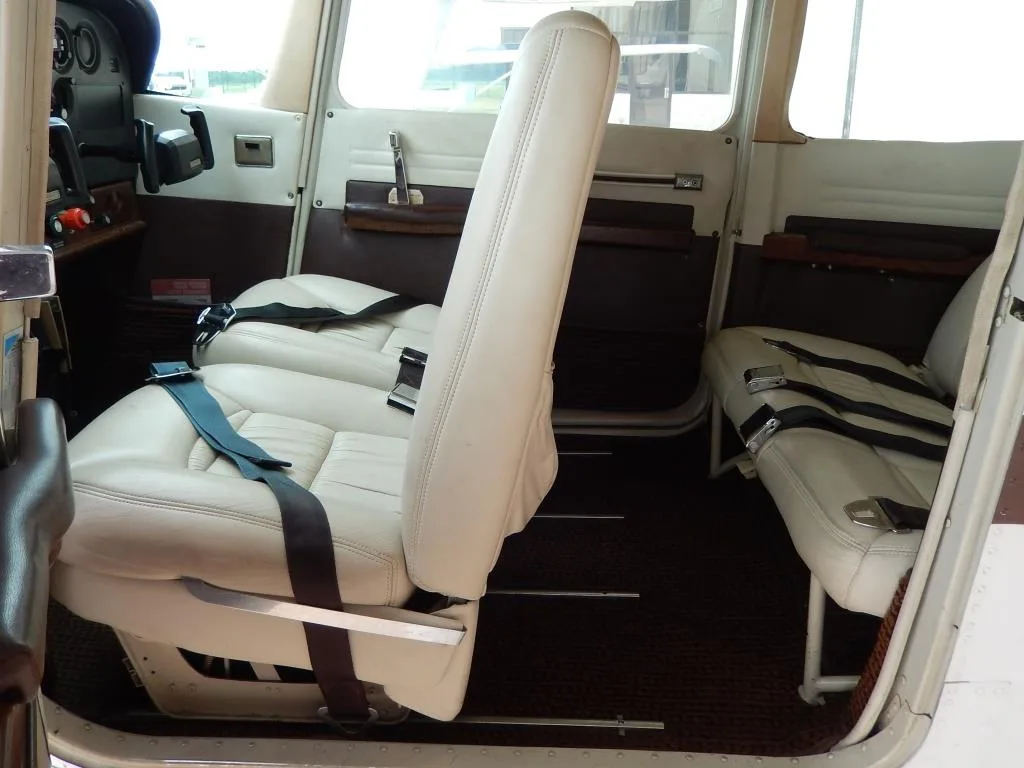 Cabin interior of a 1981 Cessna 172P- N52286 Aircraft.