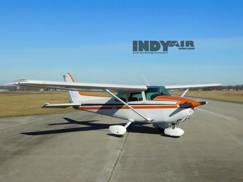Exterior view of a 1981 Cessna 172P - N51885 Aircraft.
