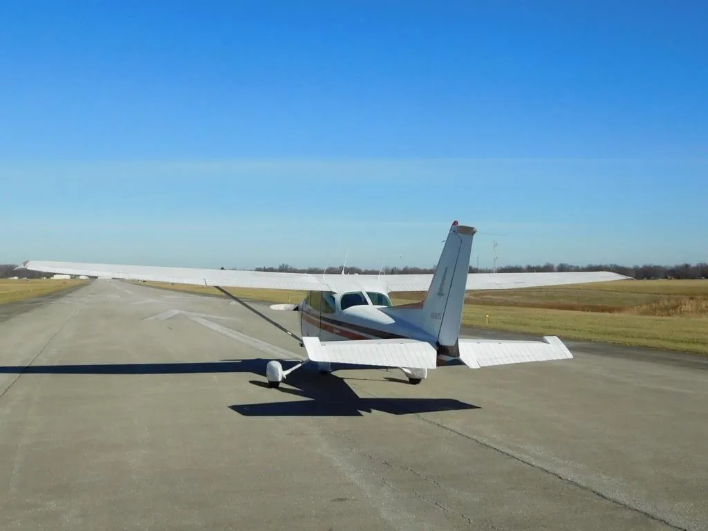 Exterior view of a 1981 Cessna 172P - N51885 Aircraft.