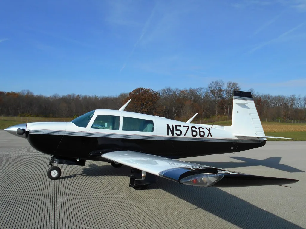 1984 MooneyM20J - N5766X Aircraft For Sale - Indy Air Sales