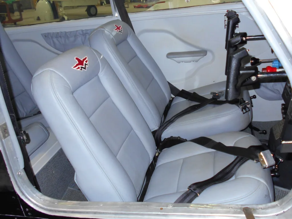 Cabin interior of a 1984 Mooney m20j n5766x.