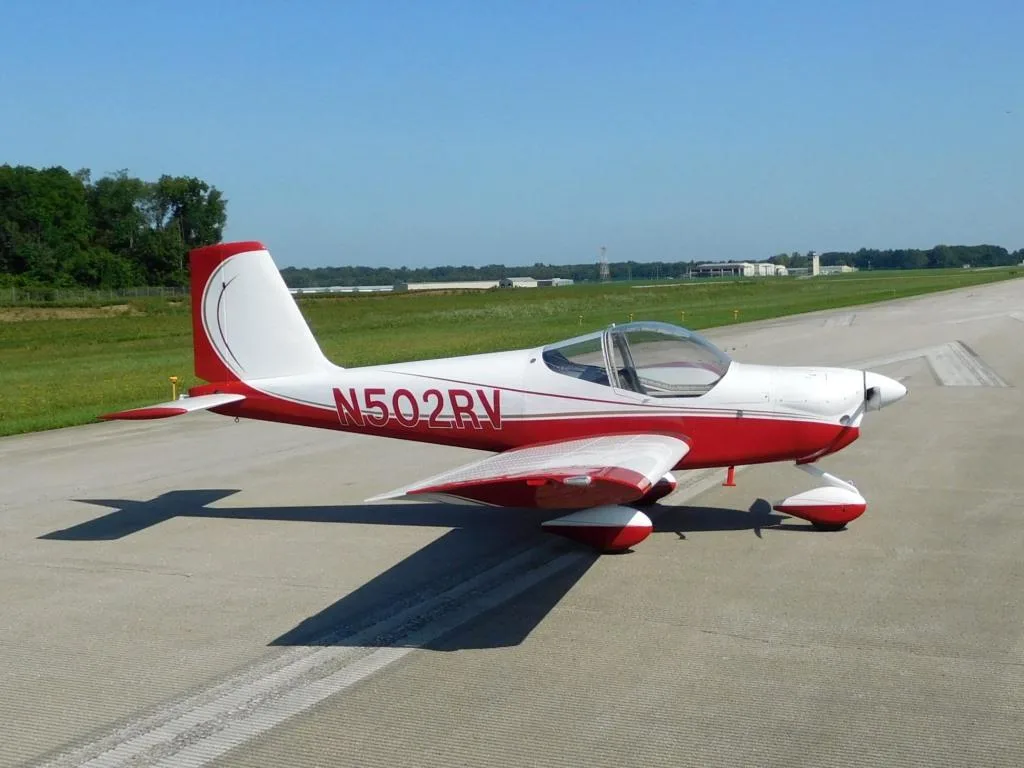 Exterior view of a 2013 Vans RV12- N502RV Aircraft.