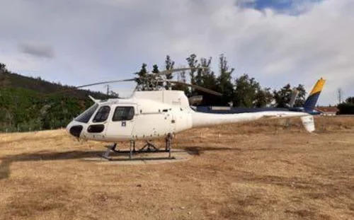 Exterior view of a 1998 Airbus AS350B3.