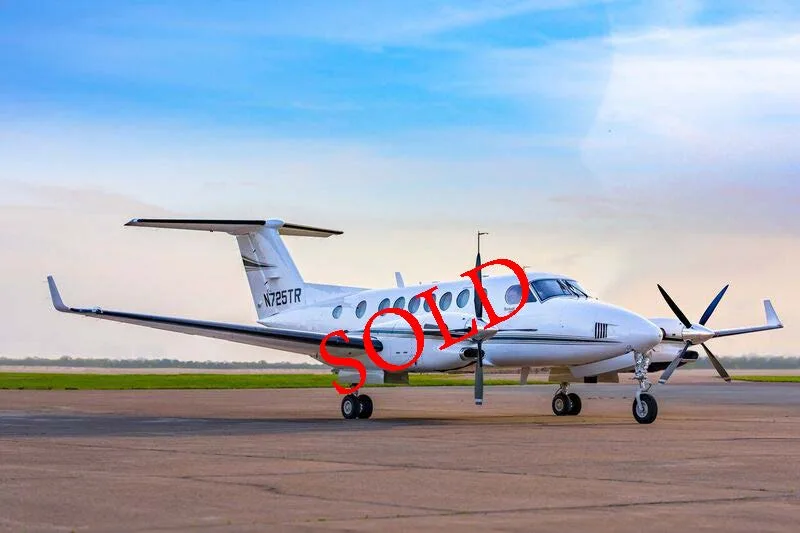 Exterior view of a 1984 Dassault Falcon 50, N903CS.