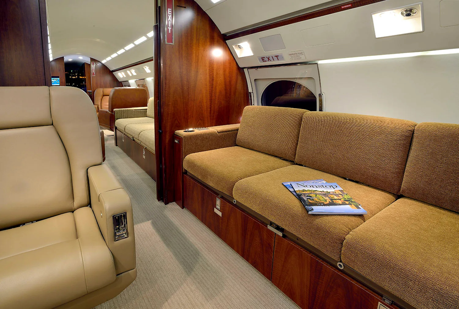 Cabin interior of a 1996 Gulfstream GIV-SP.