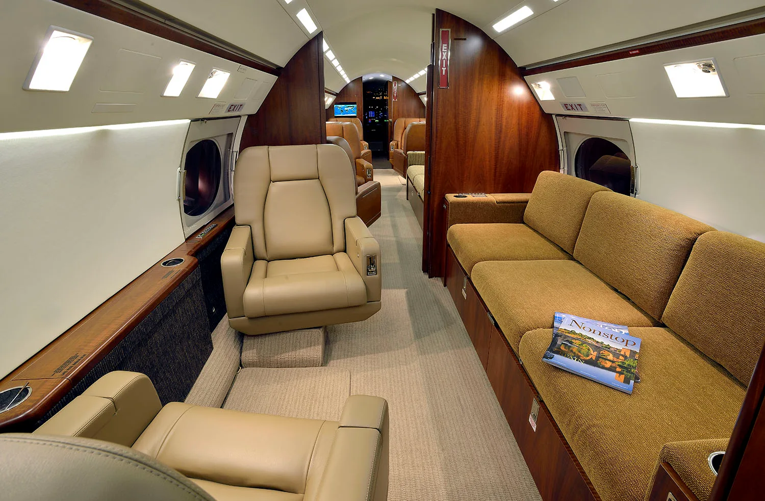 Cabin interior of a 1996 Gulfstream GIV-SP.