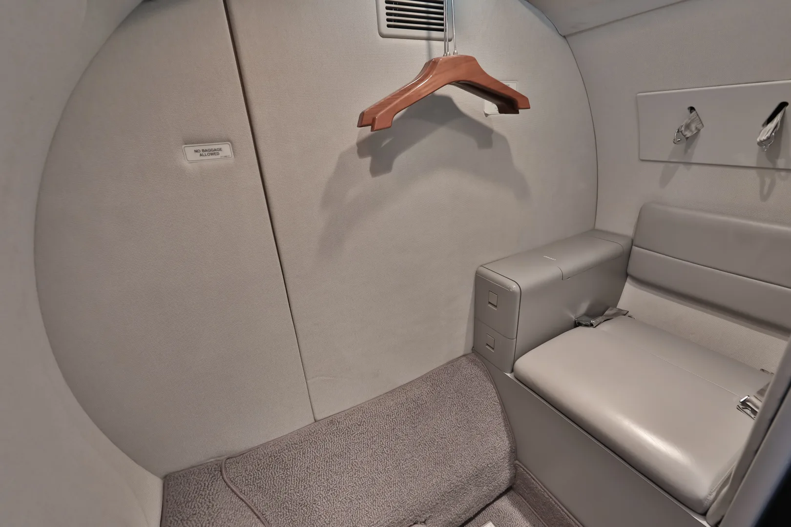 Cabin interior of a 2001 Cessna Citation CJ1.