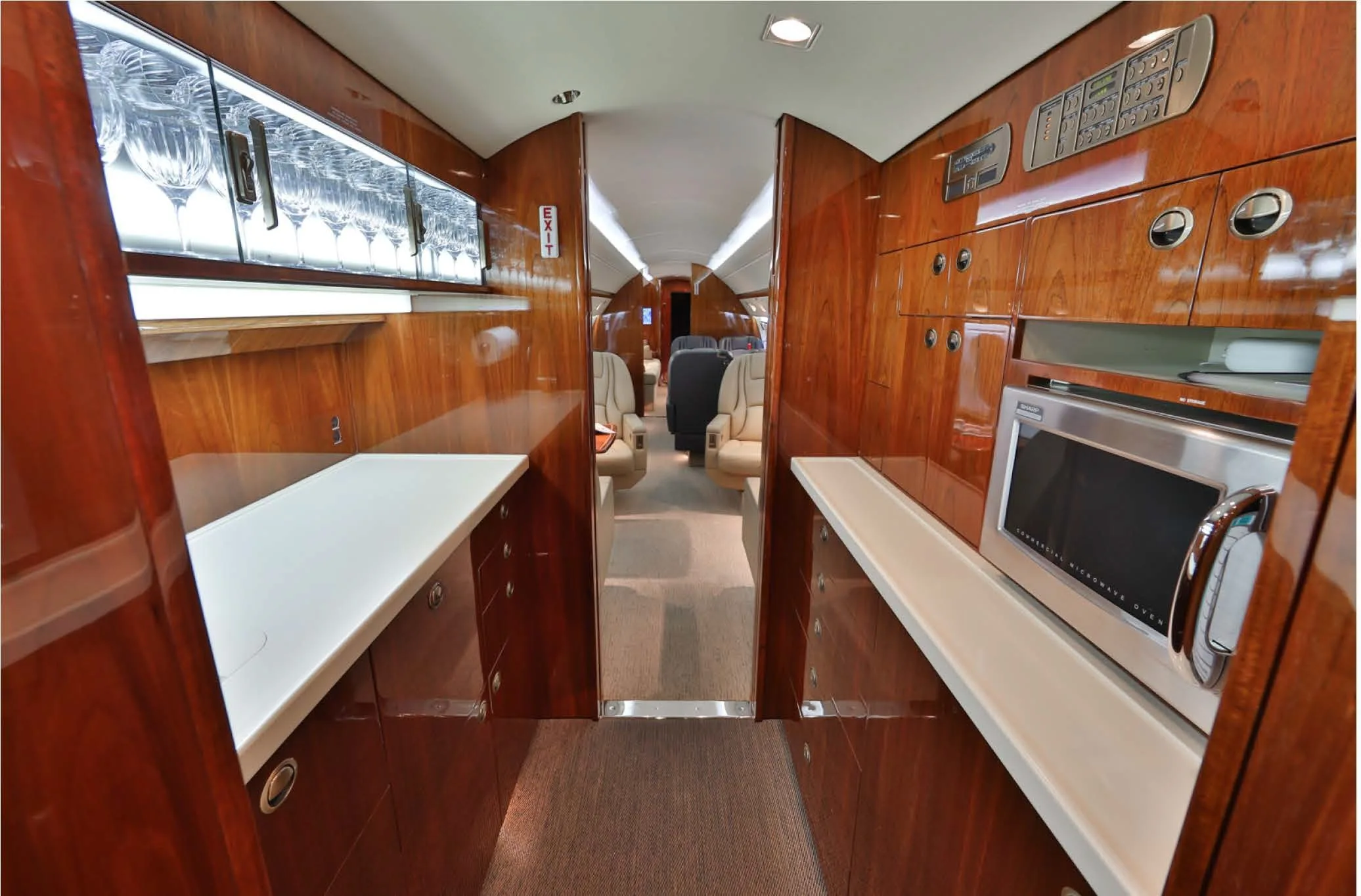 Cabin interior of a 2002 Gulfstream GV.