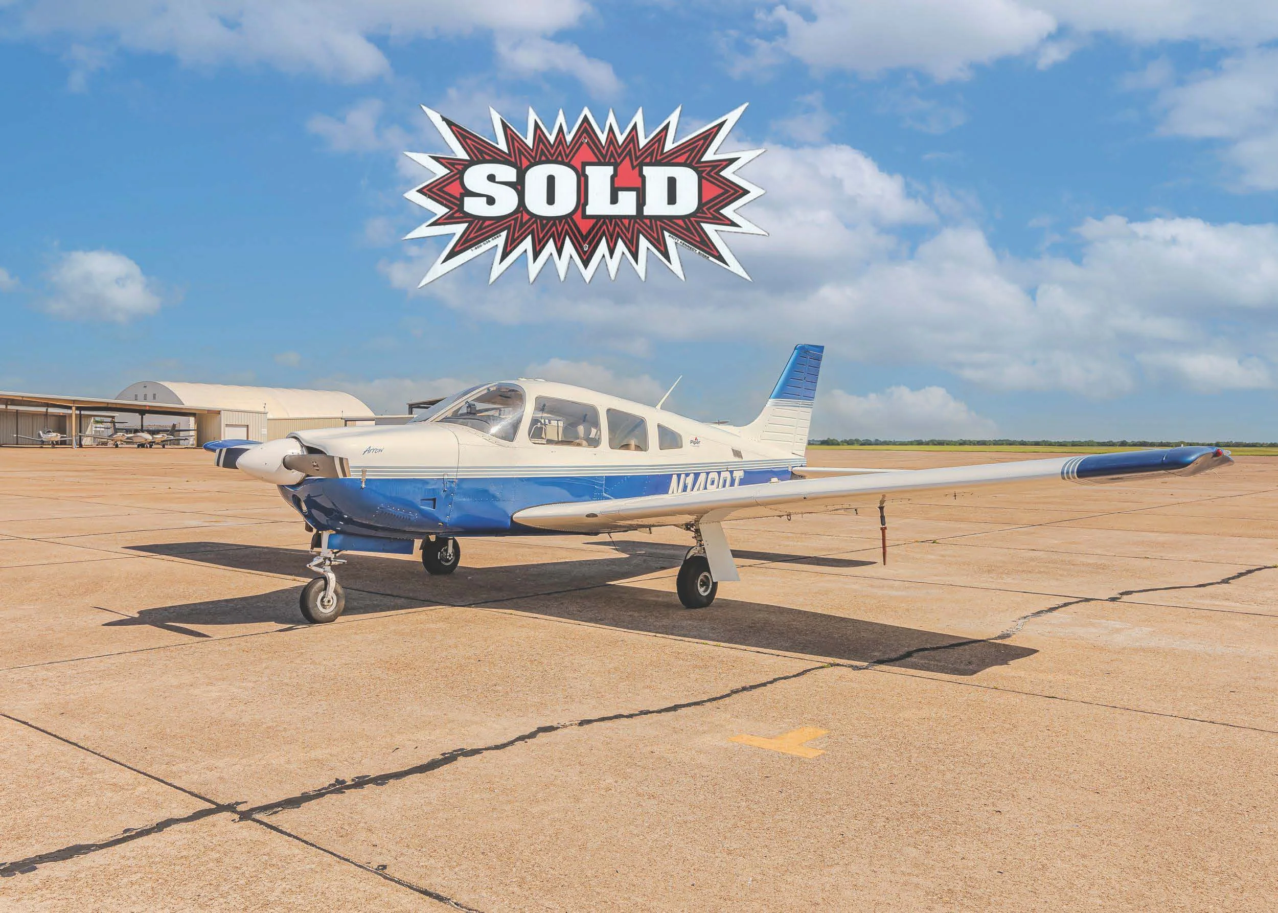 Exterior view of a 2005 Piper Arrow III, N149DT.