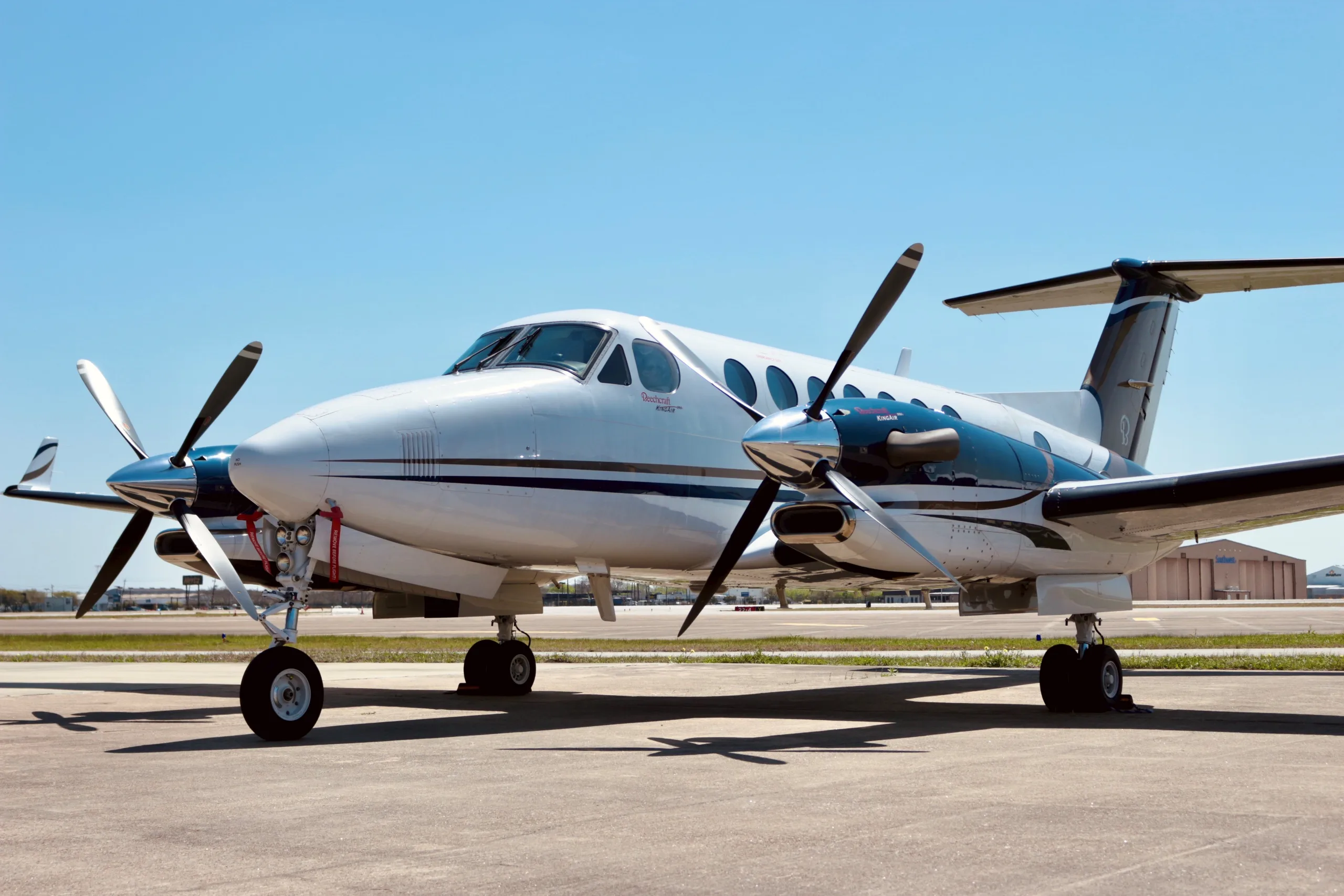 Exterior view of a 2010 Beechcraft King Air 350i, FL-706.
