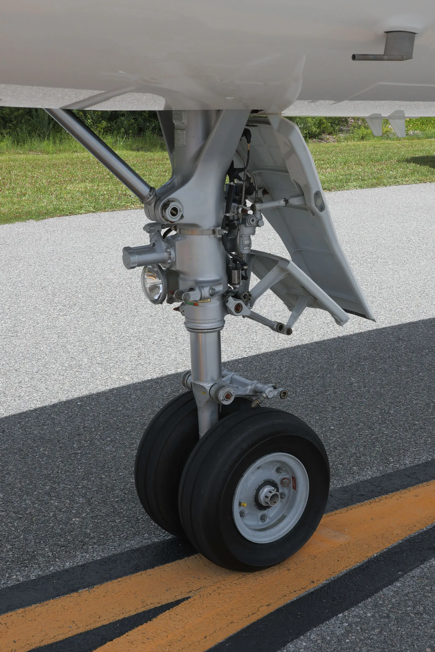 Engine detail of a Dassault FALCON 900EX EASy.
