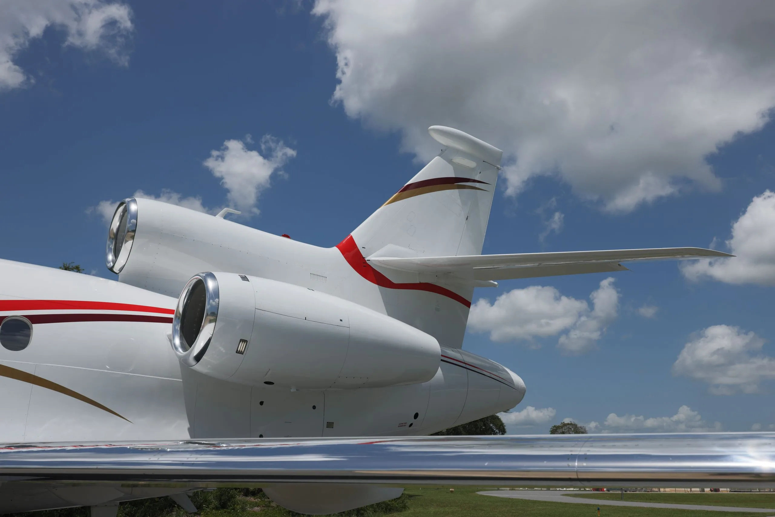 Marketing image of a Dassault FALCON 900EX EASy.