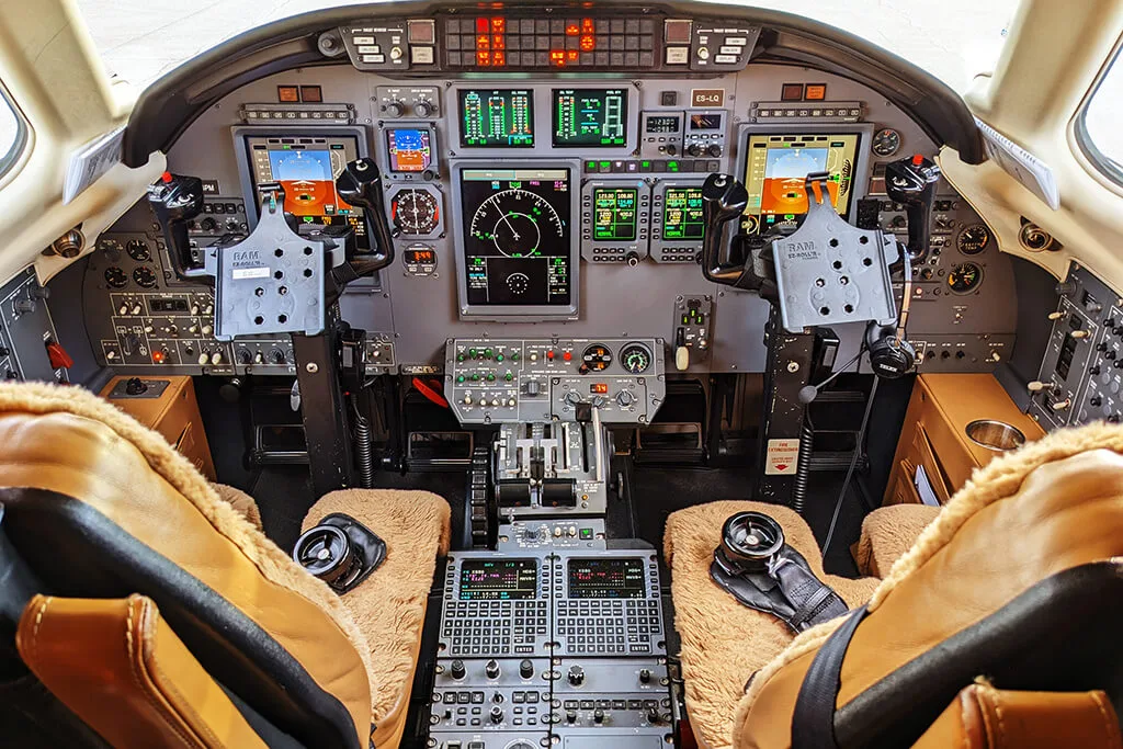 Cockpit and instrument panel of a Cessna Citation XLS –.