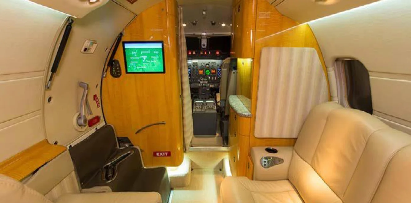 Cabin interior of a Learjet 60 sn191.