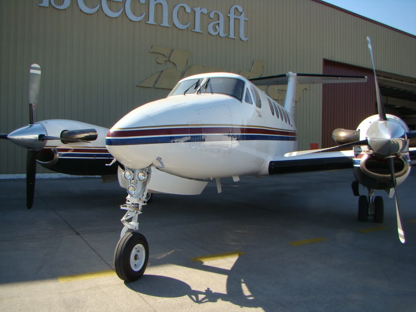 Cabin interior of a 1981 Beechcraft king air b200 sn bb 870.