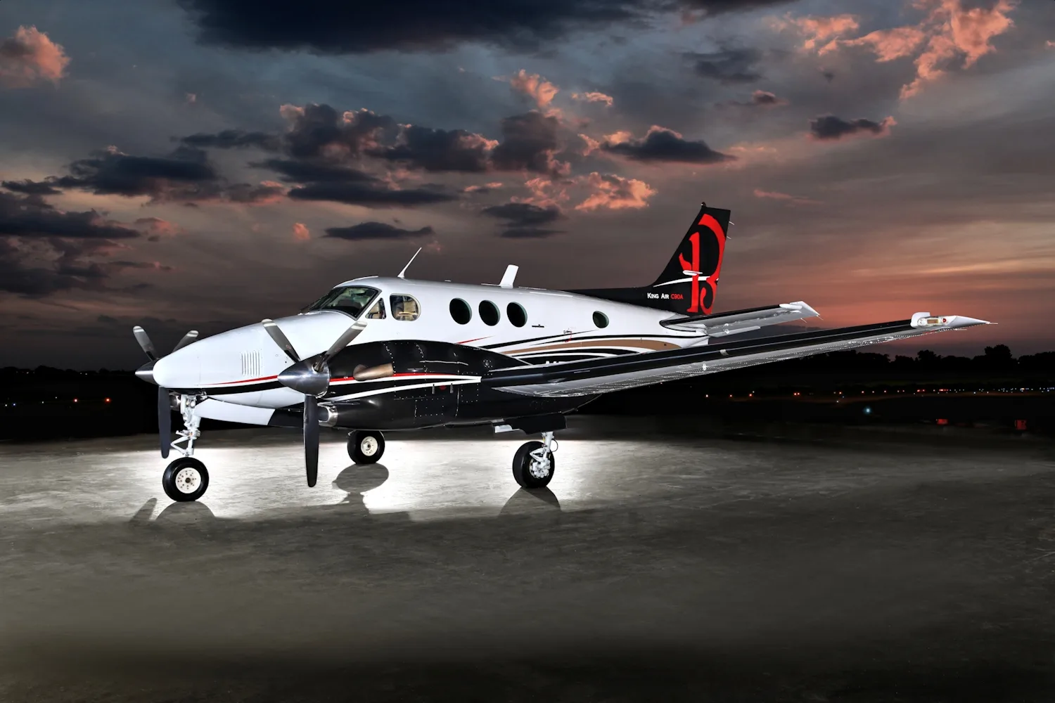 Exterior view of a 1989 Beechcraft king air c90a sn lj 1197, N255DF.